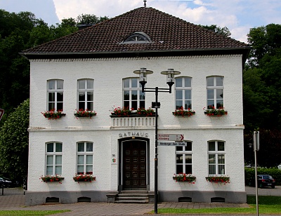 Odenthal_Rathaus.jpg