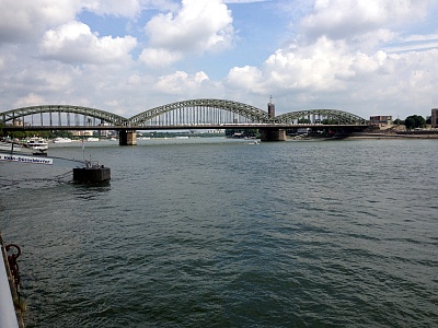 Deutzer_Bruecke.jpg
