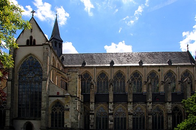 Altenberger_Dom_Westseite.jpg