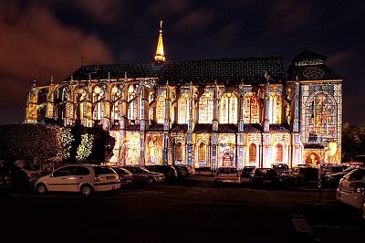 Chartres_Kirche_Saint_Pierre.jpg