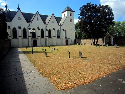 Sankt_Nikolaus_Koeln_Duennwald.jpg