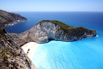Ship_Wreck_Beach_Zakynthos.JPG
