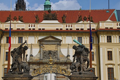 Prag_Gigantentor.jpg