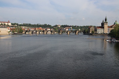 Prag_Karlsbruecke.jpg