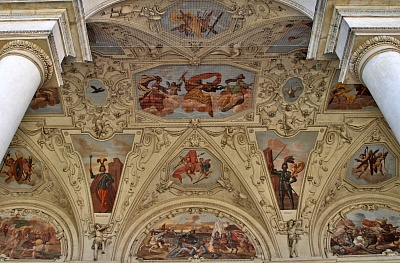 Prag_Palais_Waldstein_Decke.jpg