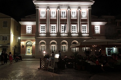 Resaturant_Korfu-Stadt.jpg