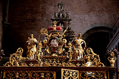 Trier_im_Dom.jpg